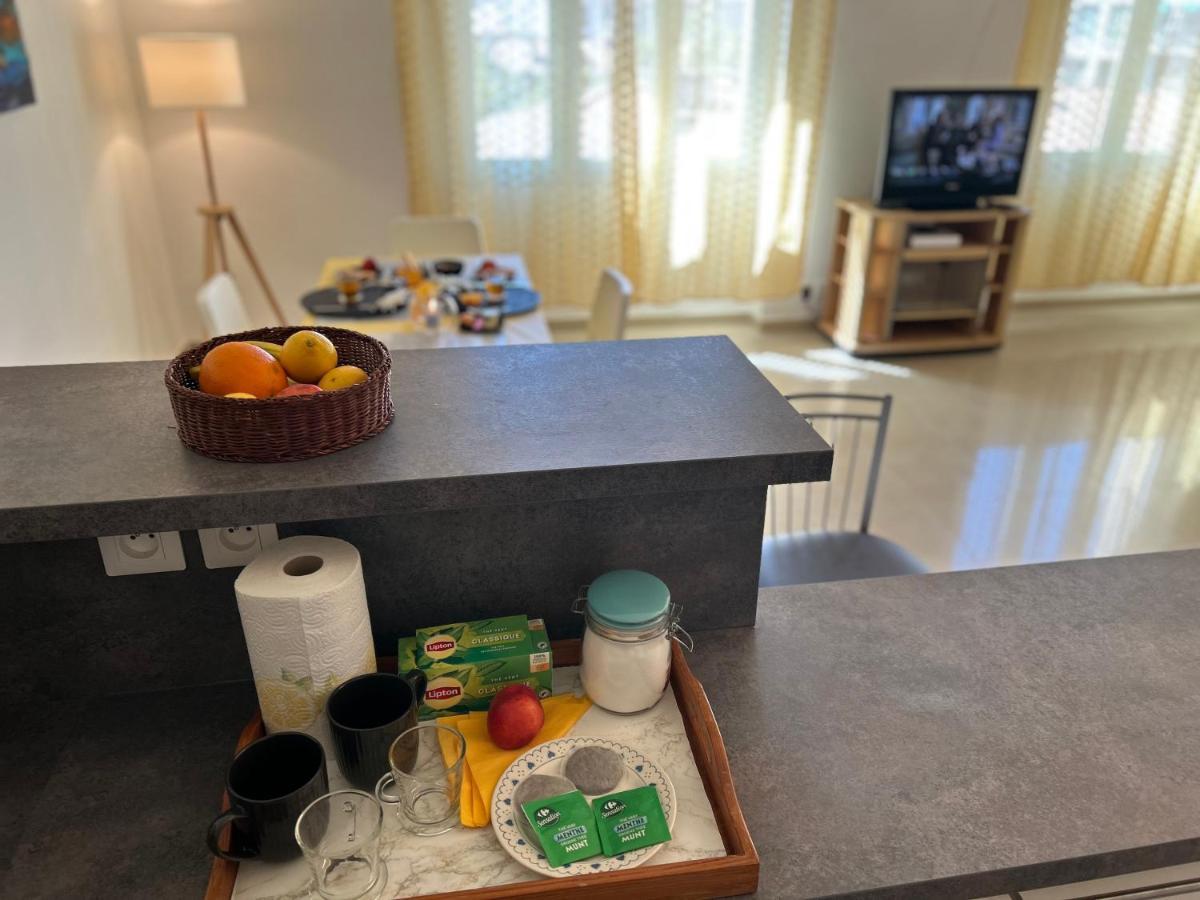 Appartement Celebre Vieux Port, Marseille Extérieur photo